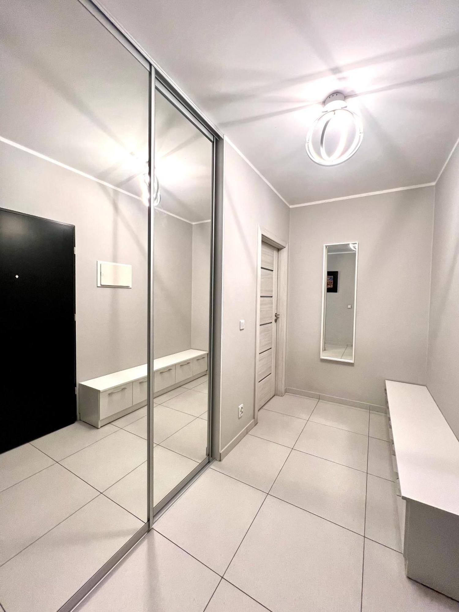 Apartamento Atal Towers Prywatny Apartament Breslavia Exterior foto
